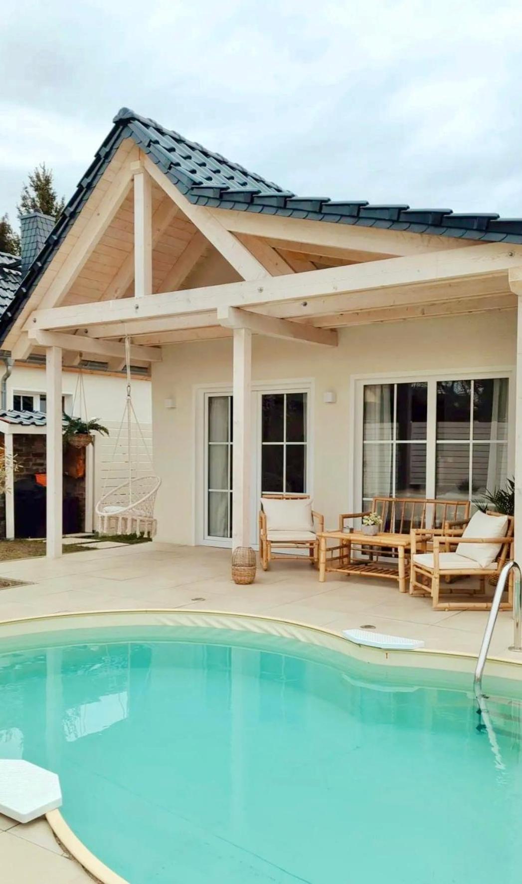 Mabe Villa Lauta Ngoại thất bức ảnh